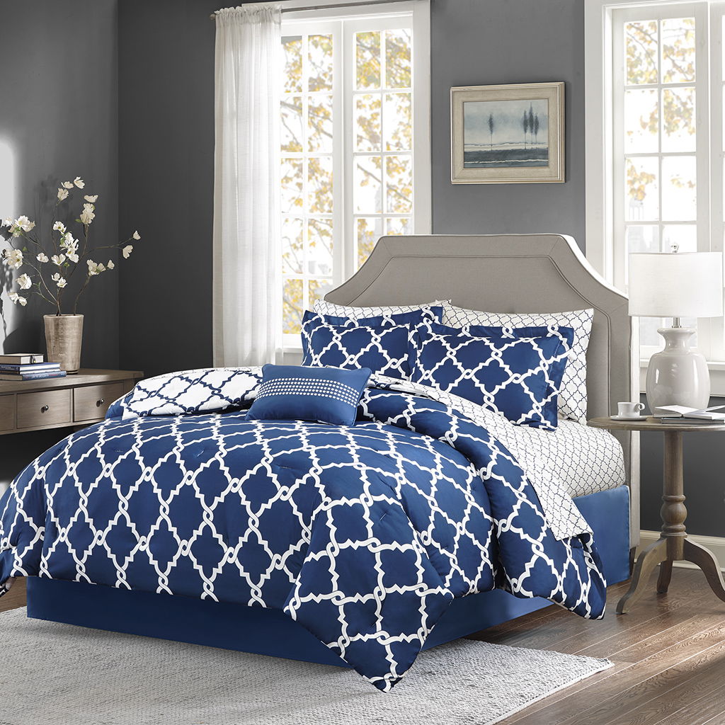 Merritt - Reversible Complete Comforter And Sheet Set - Navy