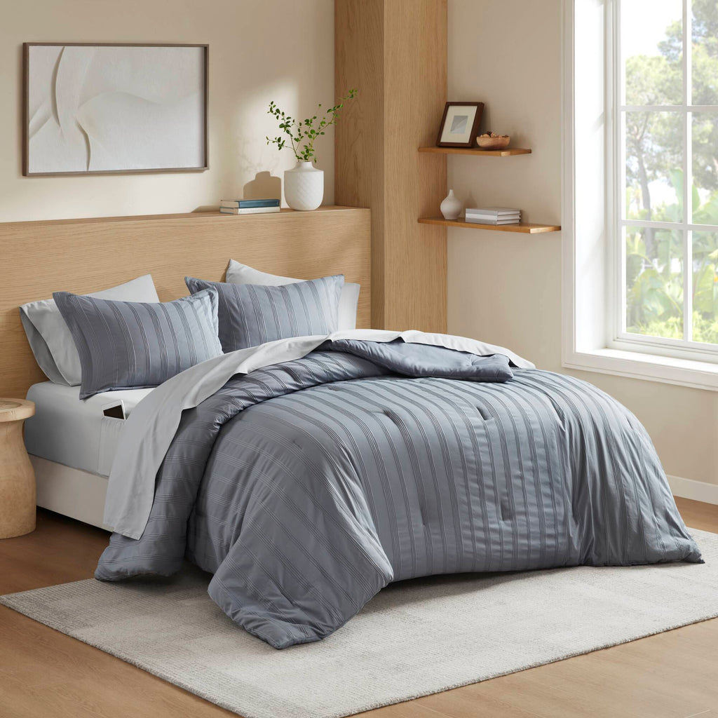 Logan - Queen Striped Comforter Set - Blue / Gray