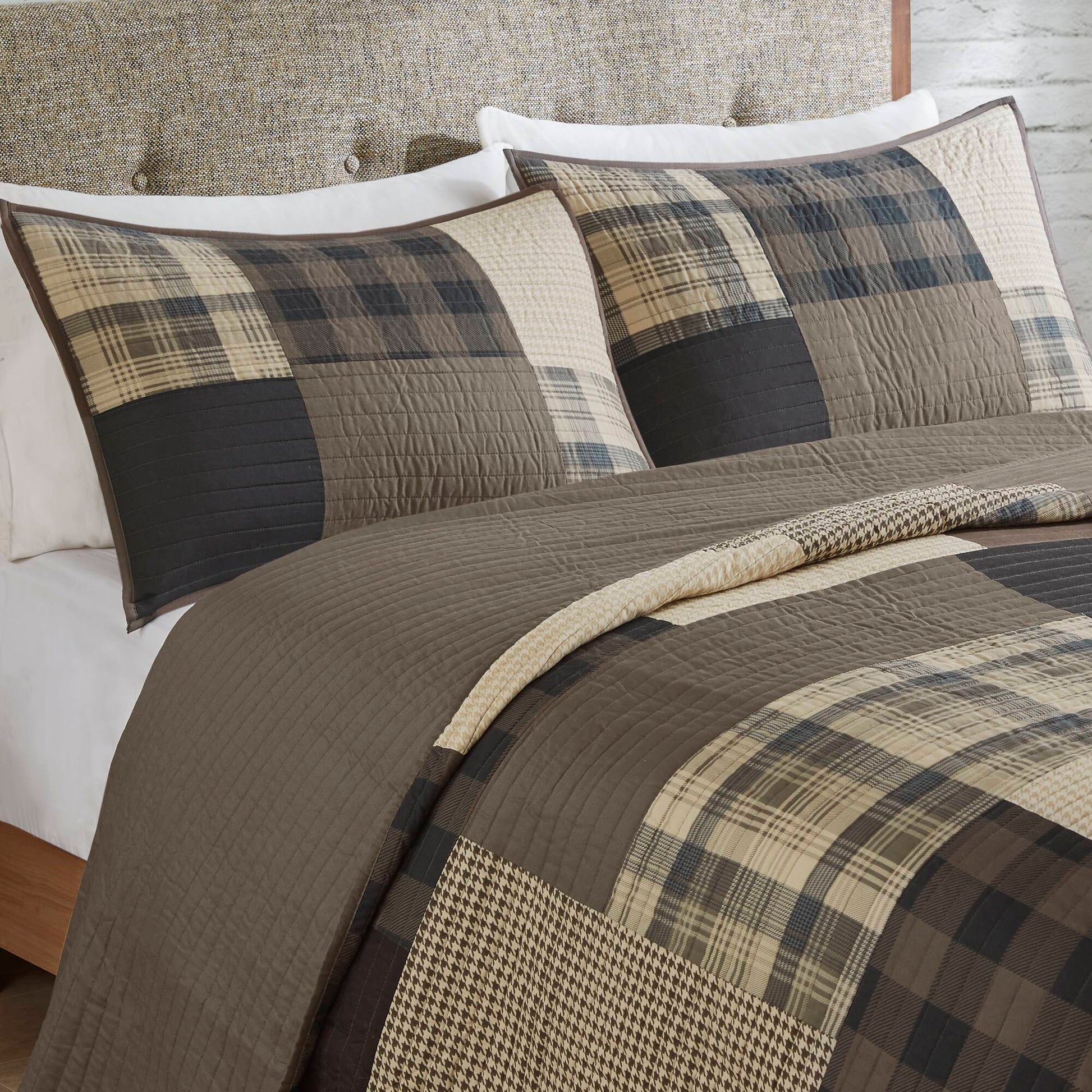 Winter Hills - Oversized Quilt Set - Tan