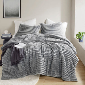 Avril - Full/Queen Fluffy Ribbed Plush Comforter Set - Gray