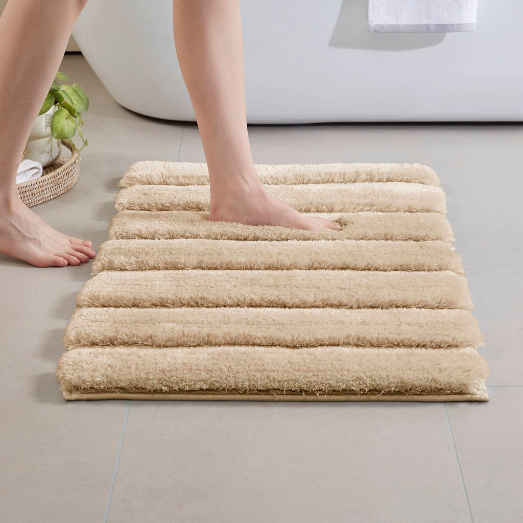 Tufted Pearl Channel - 17" x 24" Rug - Wheat