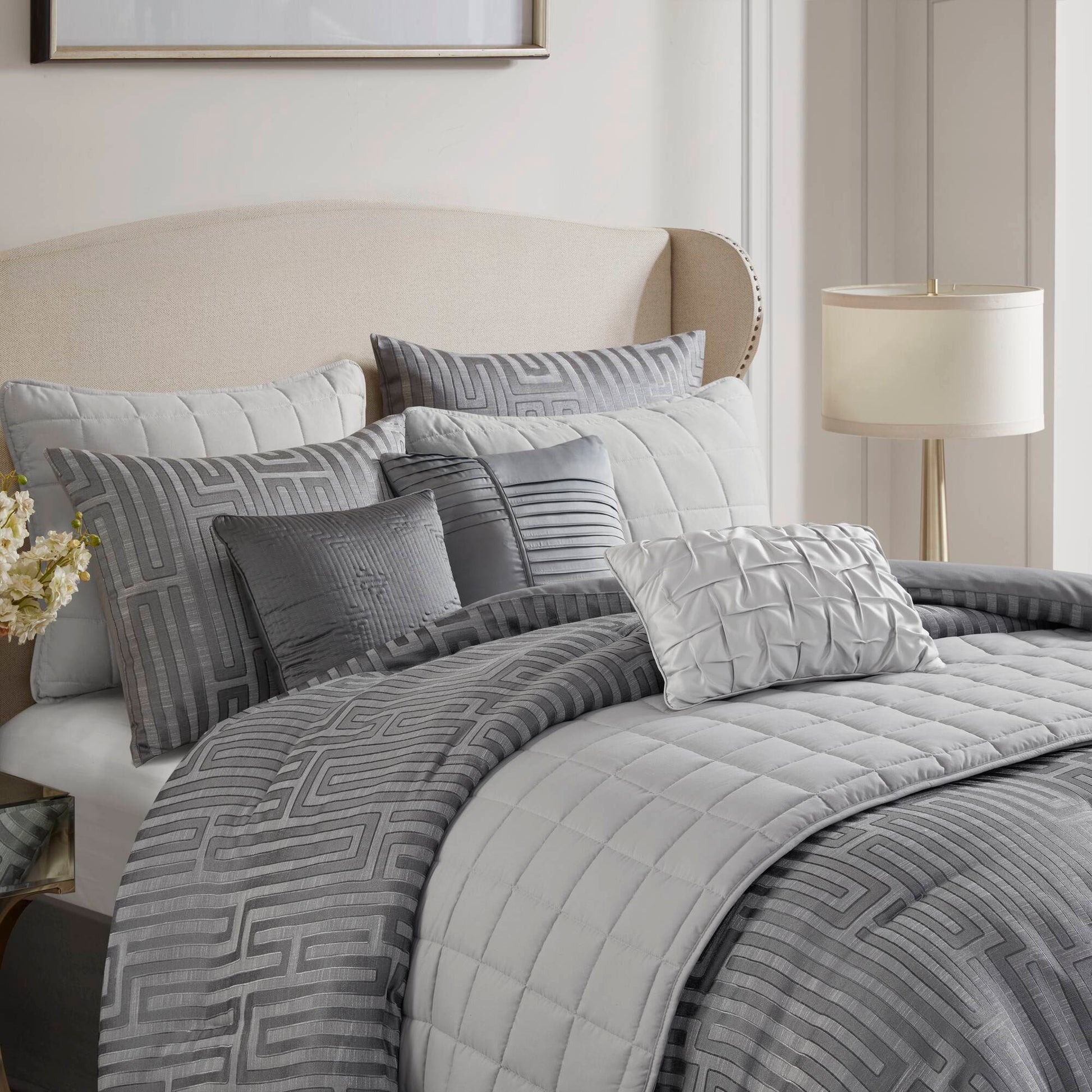 Royce - 10 Piece Queen Luxury Comforter Set - Gray