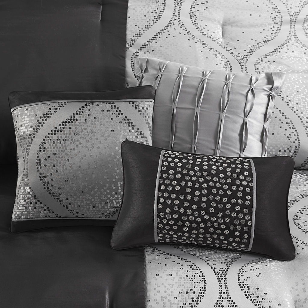 Lori - 6 Piece Jacquard Comforter Set With Throw Pillows - Black
