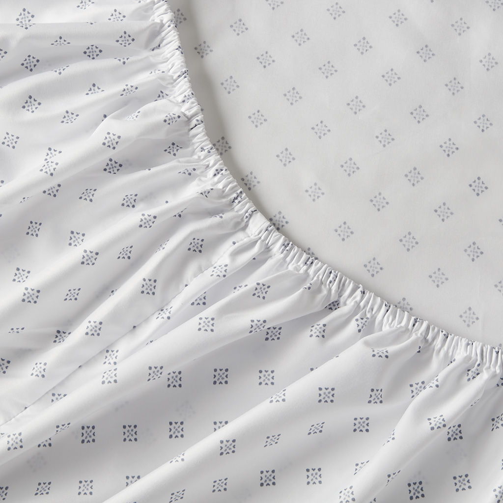 Camden - Full/Queen Chambray Print Solid Comforter Set - Navy