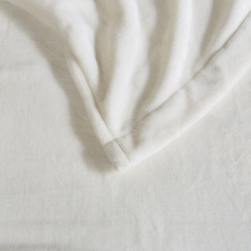 Heated Plush - Queen Blanket - Ivory