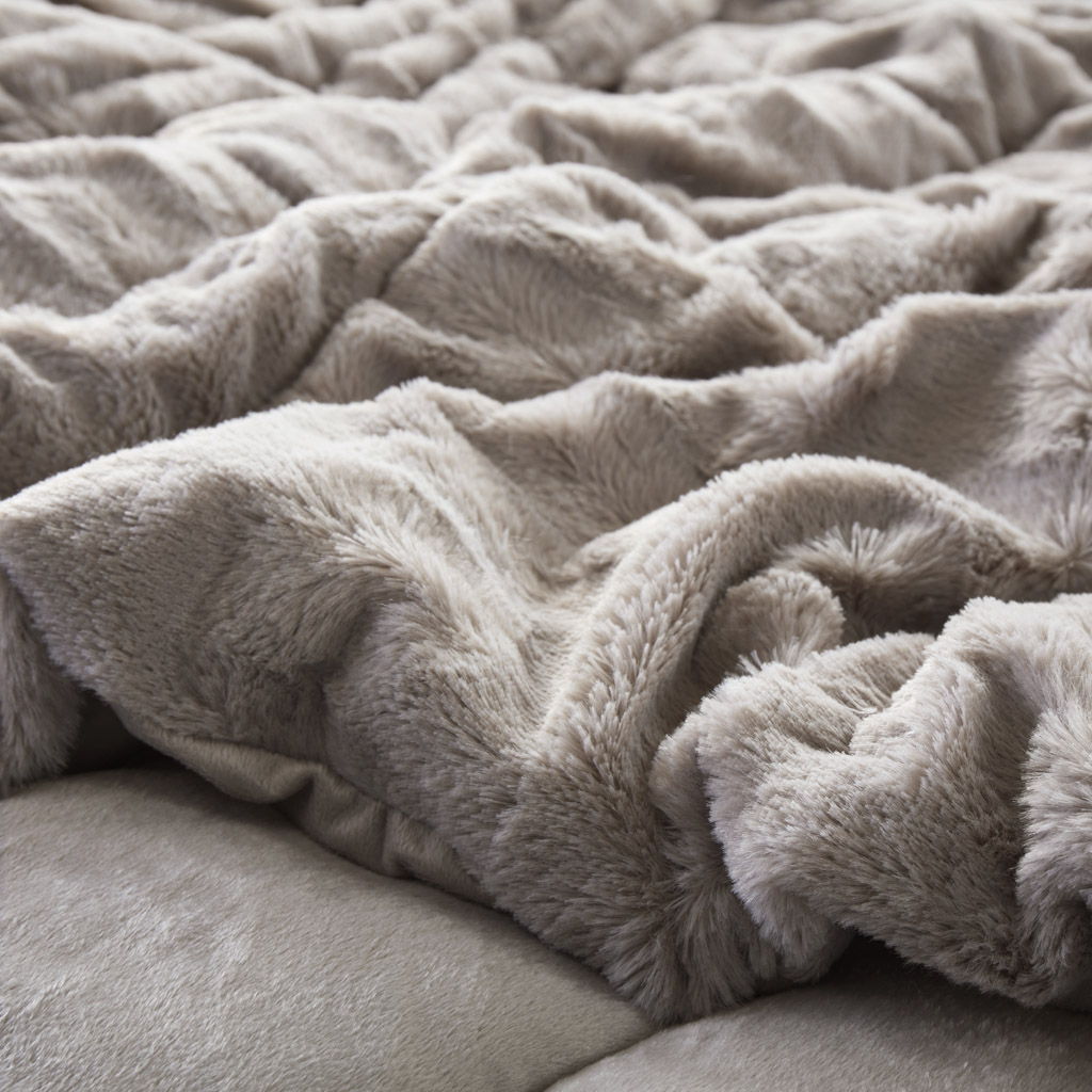 Gia - 3 Piece King/California King Solid Comforter Mini Set - Gray