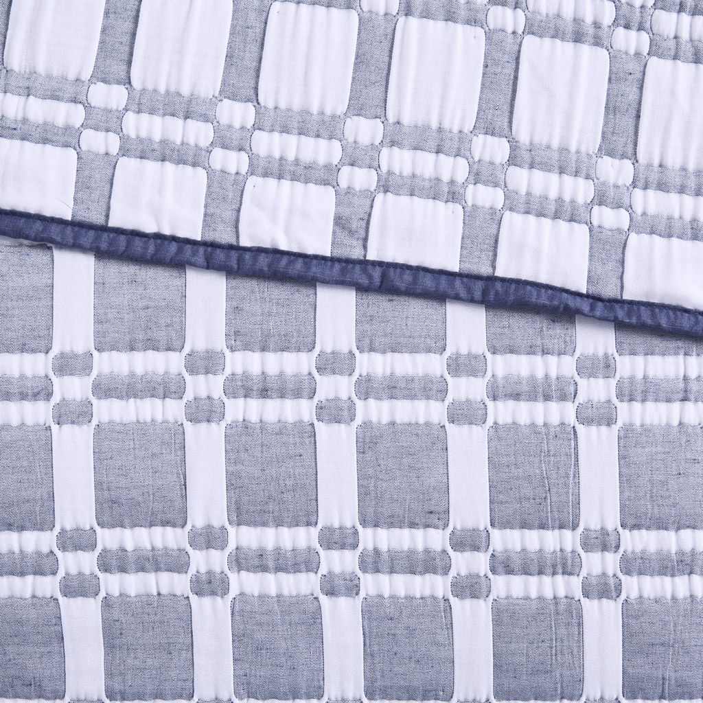 Harlow - 3 Piece Reversible Matelasse Coverlet Set - Blue