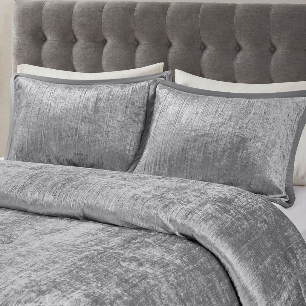 Lee - 5 Piece Crinkle Velvet Comforter Set - Silver