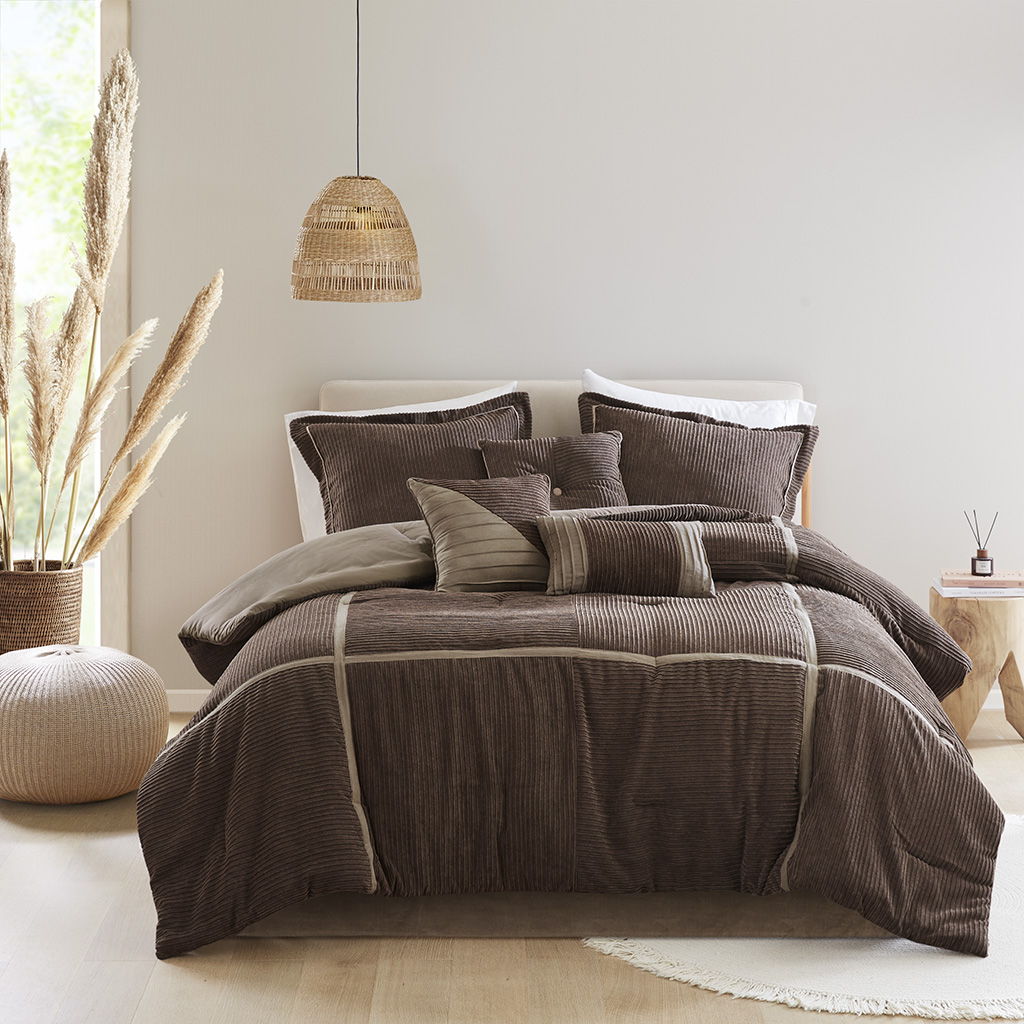Dallas - 7 Piece Queen Comforter Set - Brown