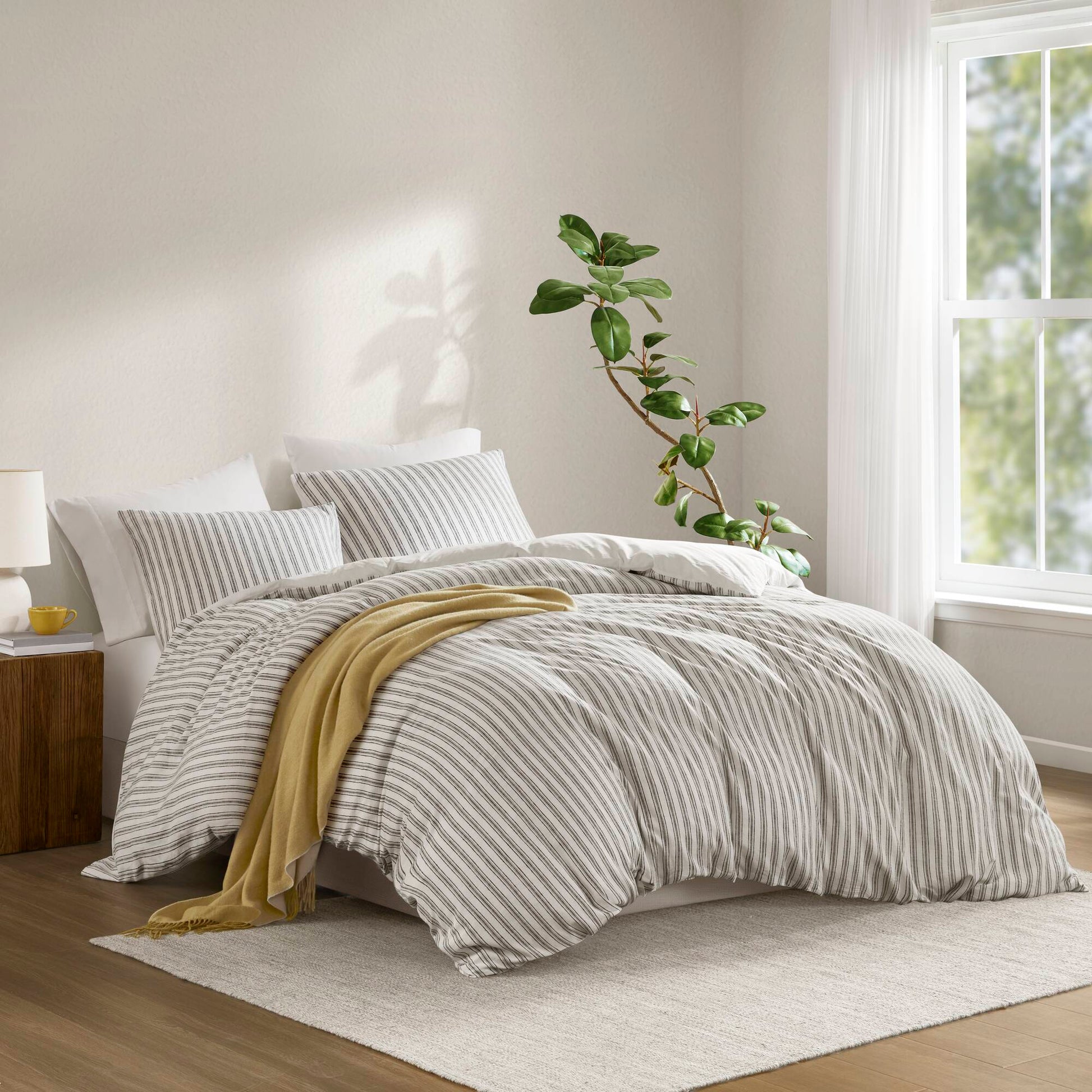 Etta - 3 Piece California King Duvet Set - Gray