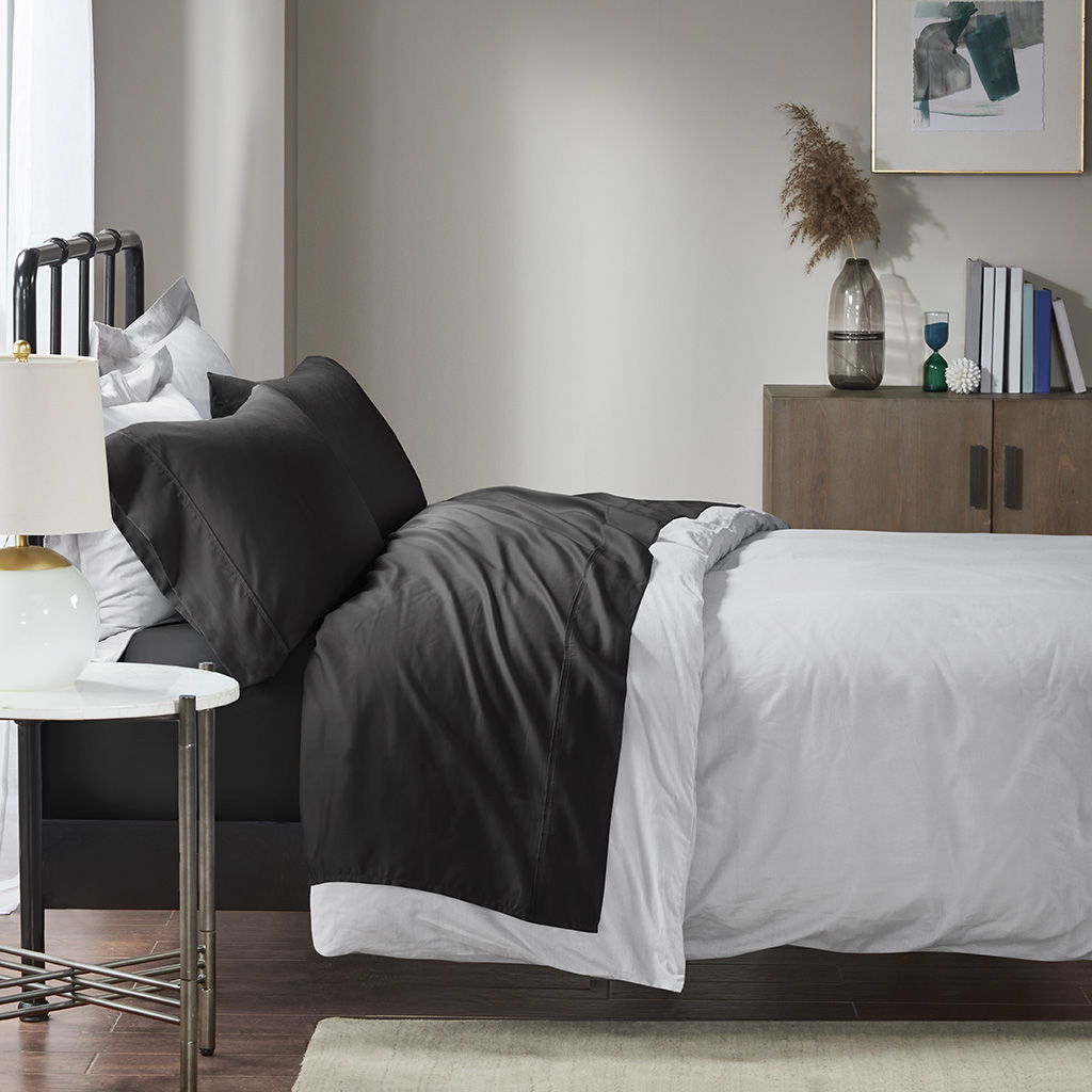 1500 Thread Count - 4 Piece California King Blend Sheet Set - Black