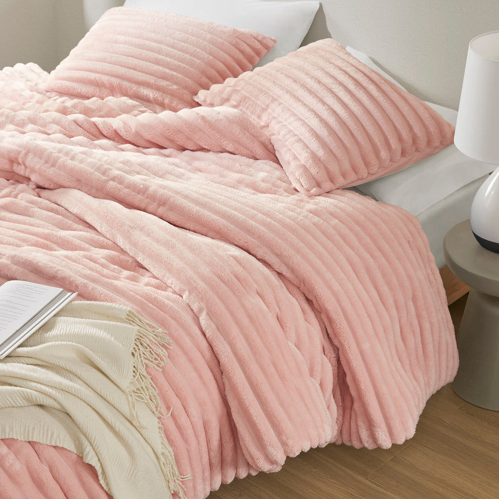 Avril - King/California King Fluffy Ribbed Plush Comforter Set - Pink