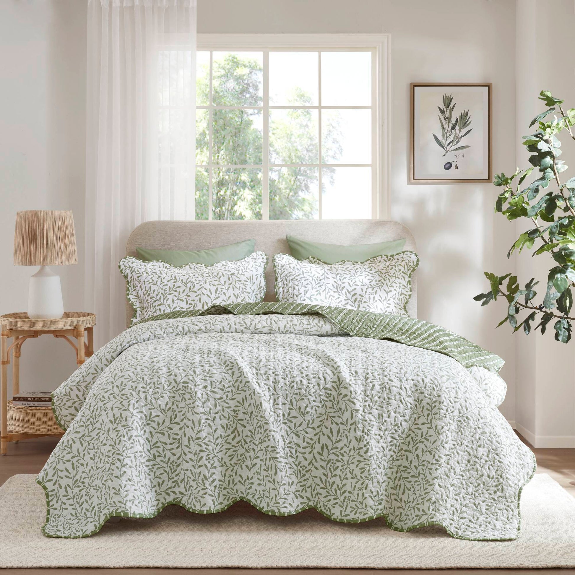 Darcy - 3 Piece Print Quilt Set - Sage Green