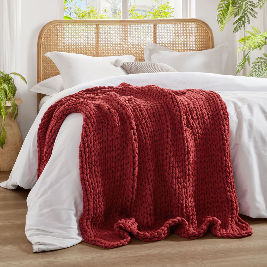 Chunky Double Knit - Handmade Throw - Red