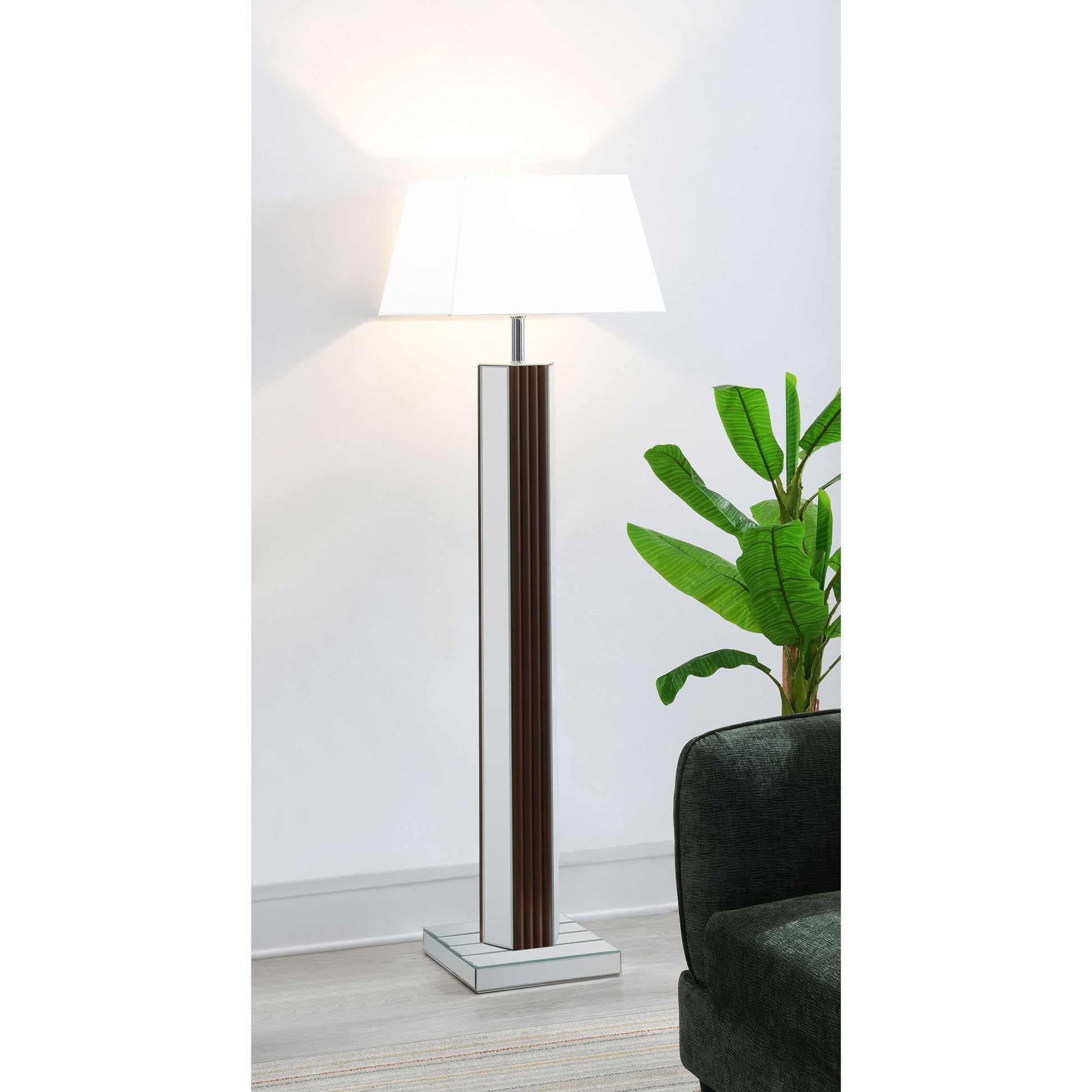 Echolls - Lamp With Scalloped Accents And Mirror Detail