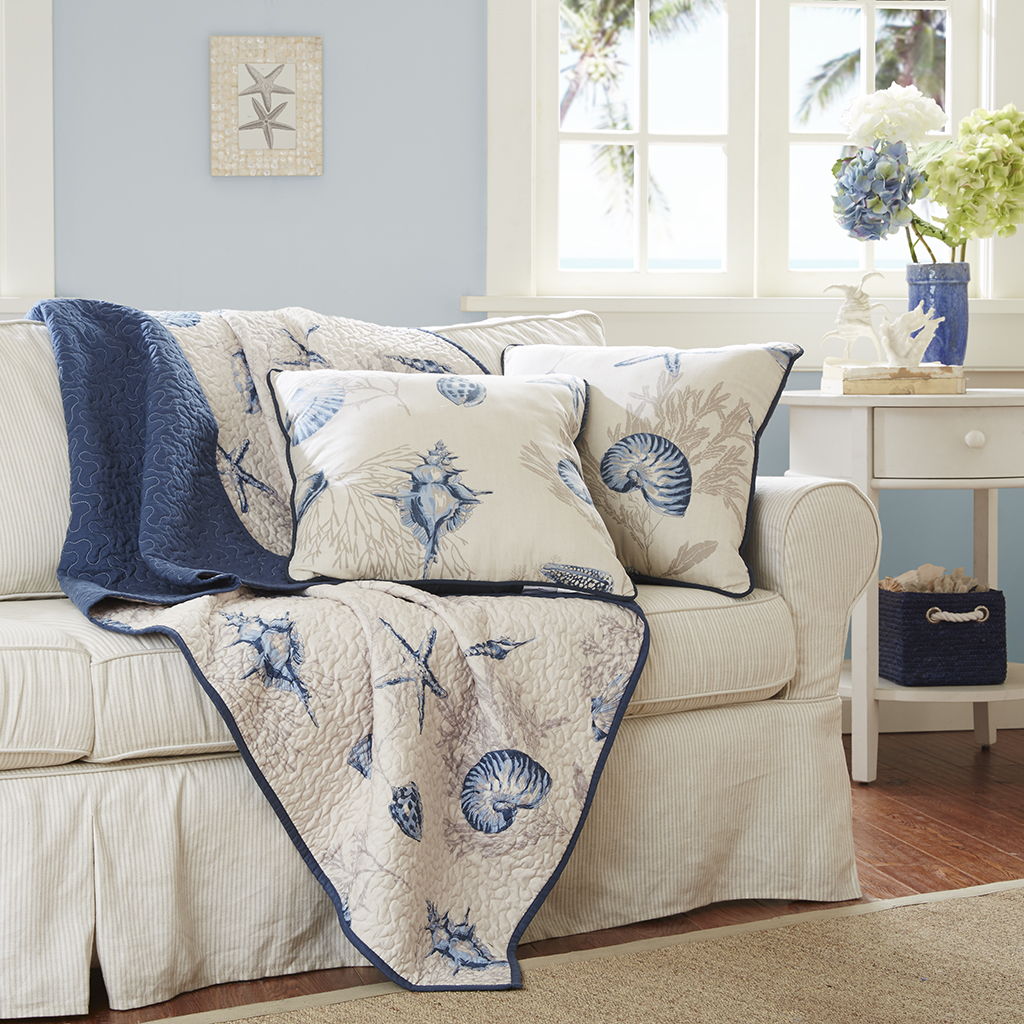 Bayside - Oversized Quilted Throw - Blue
