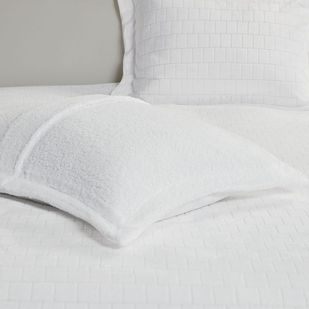 Laurie - King Comforter Set - Ivory