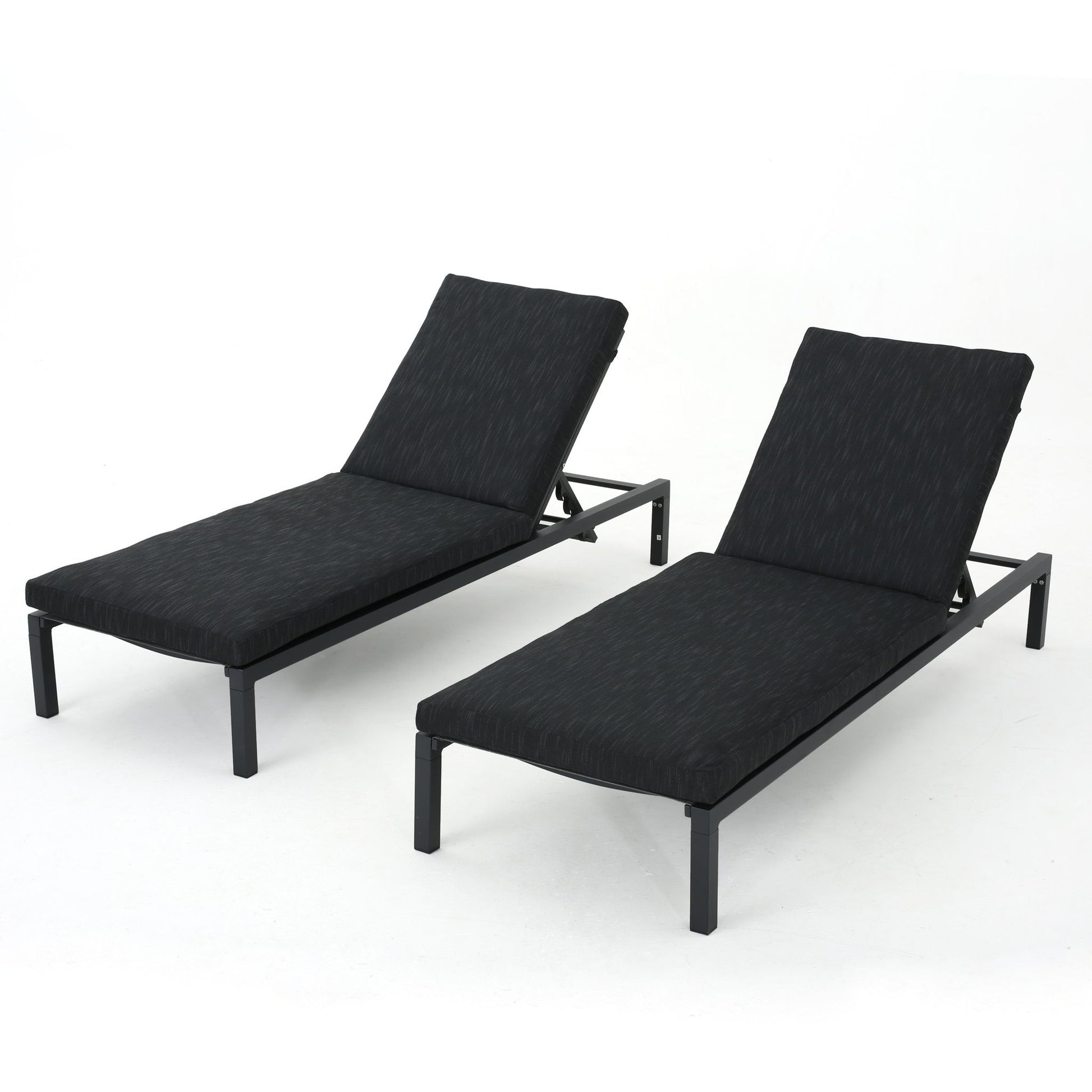 Modern Chaise Lounge With Wate Resistant Fabric Cushions