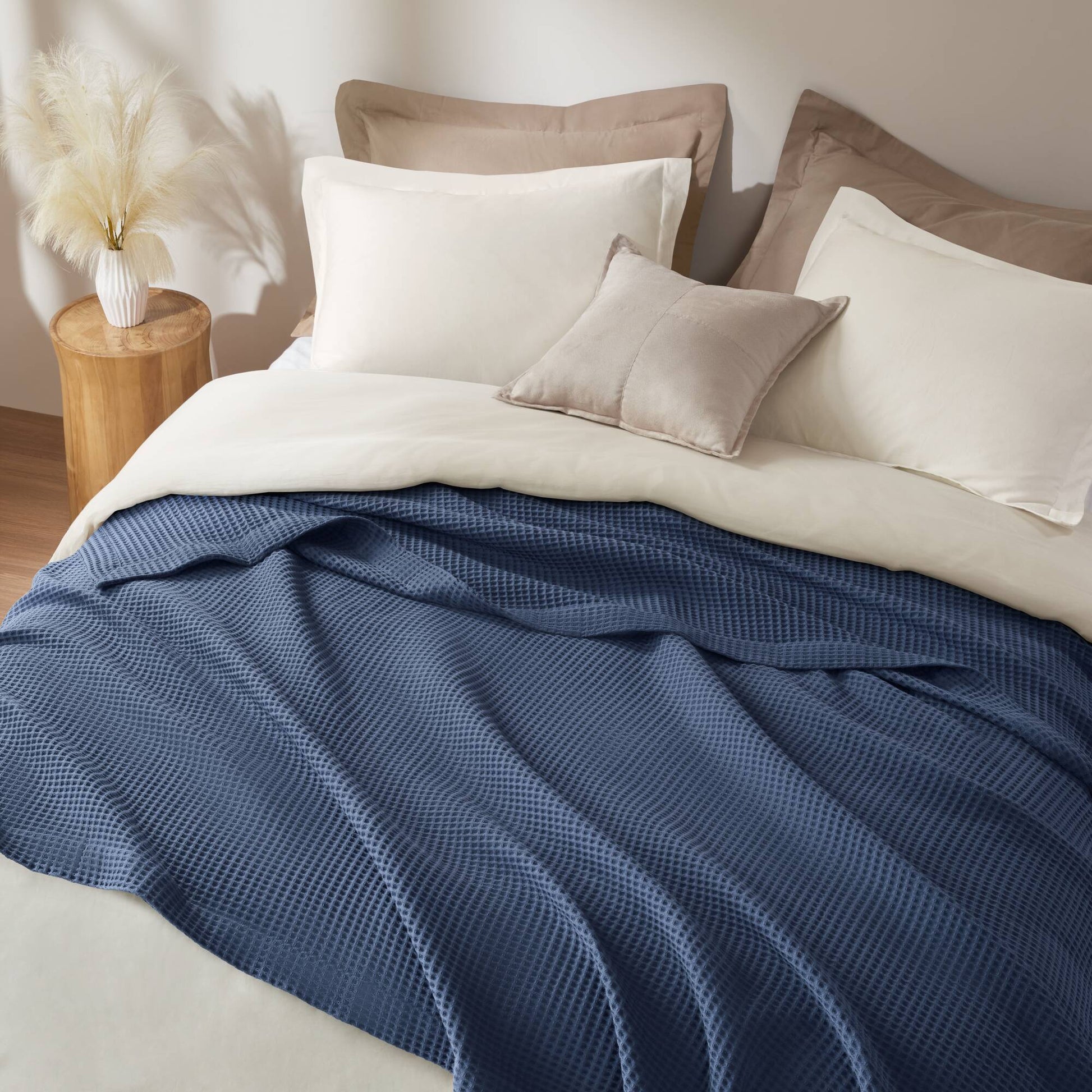 Waffle Weave - King Cotton Blanket - Indigo