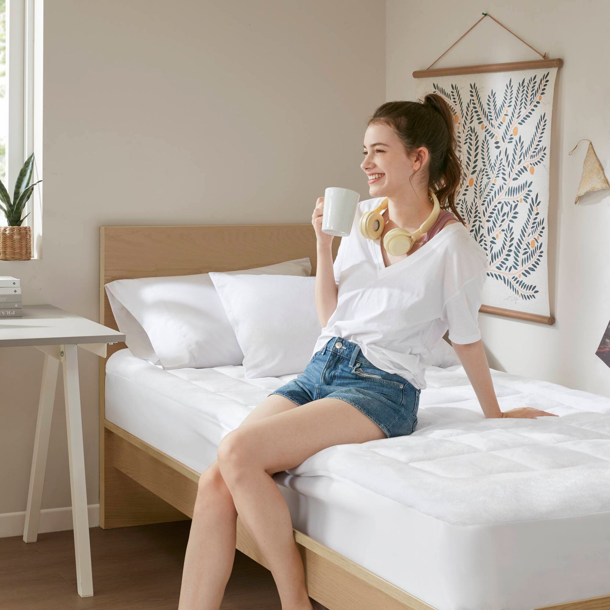 Cloud Soft - Overfilled Hypoallergenic Waterproof Mattress Pad - White