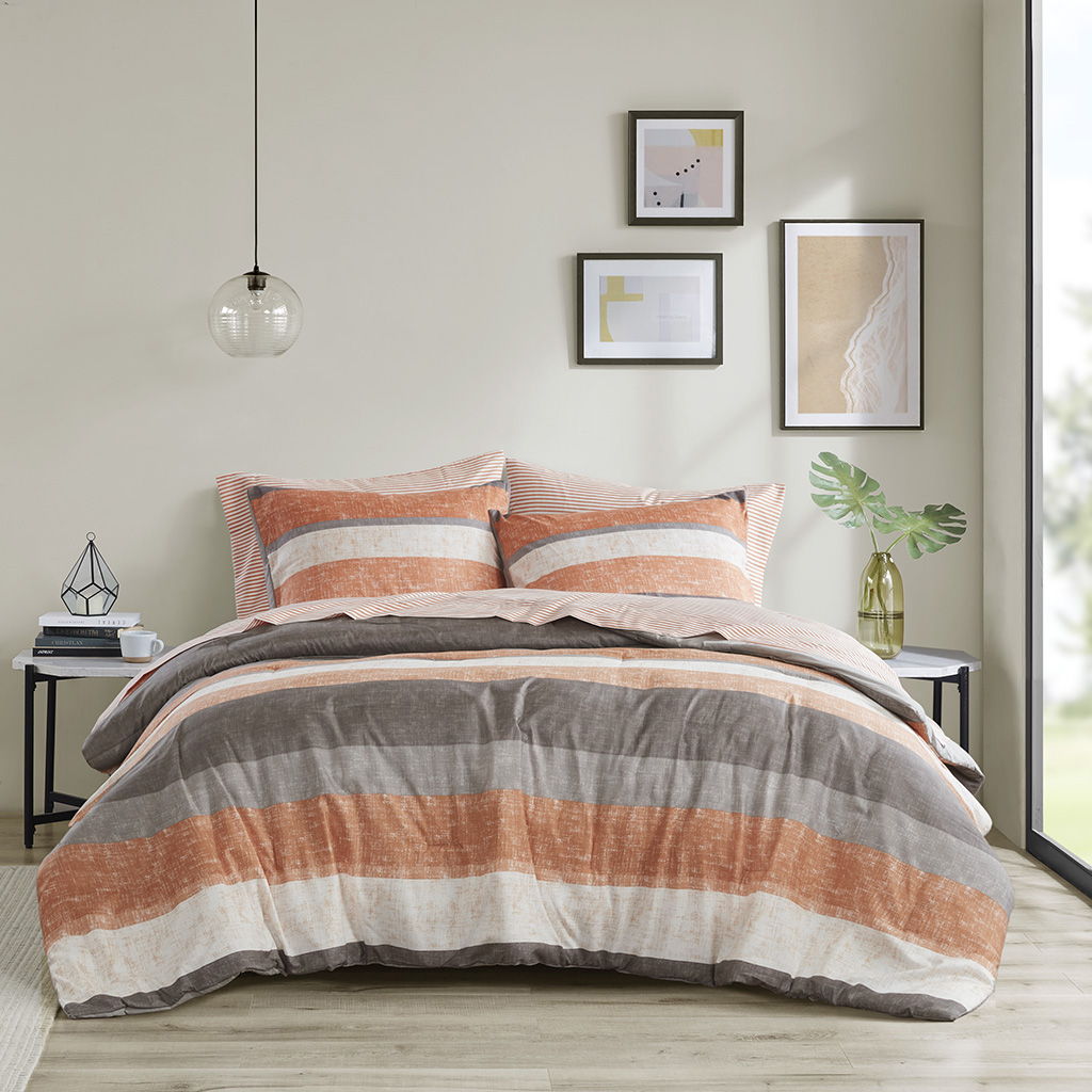 Jaxon - 5 Piece Twin Stripe Comforter Set With Bed Sheets - Coral / Gray