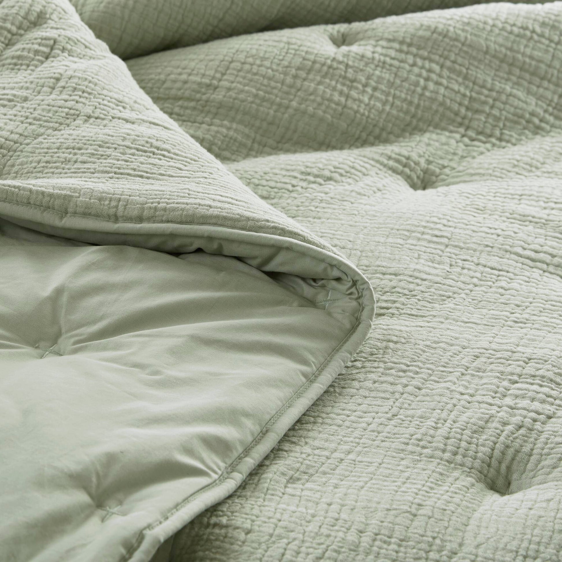Breeze - King Cotton Gauze Embroidered Quilt Set - Sage