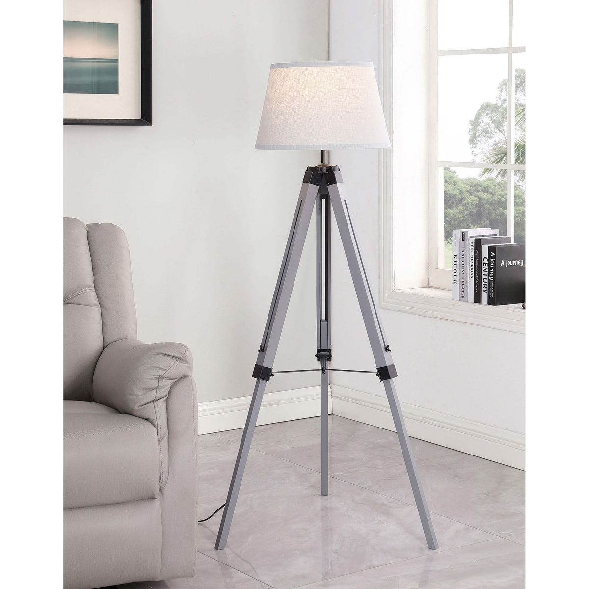 Hannah - Floor Lamp With Tripod Base - Gray