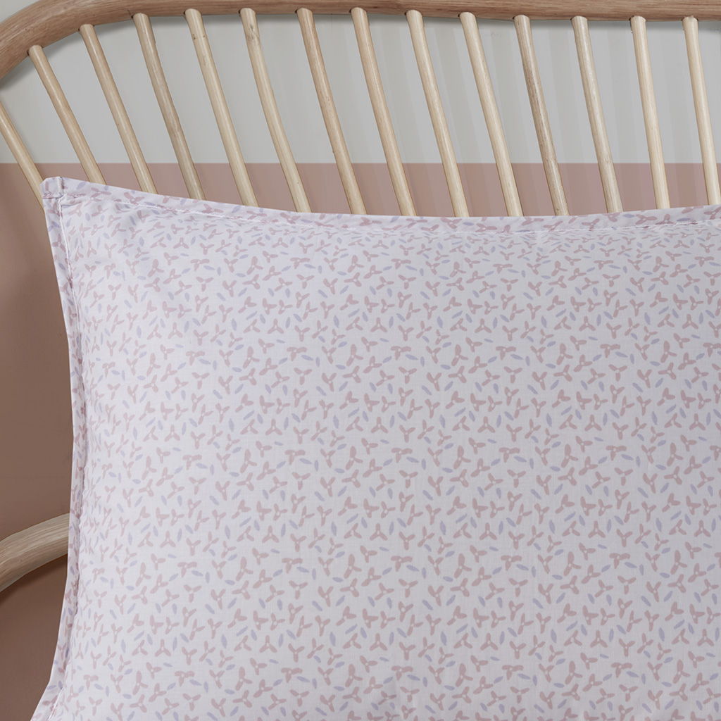 Iris - Twin Woodland Animals Reversible Cotton Quilt Set - Blush