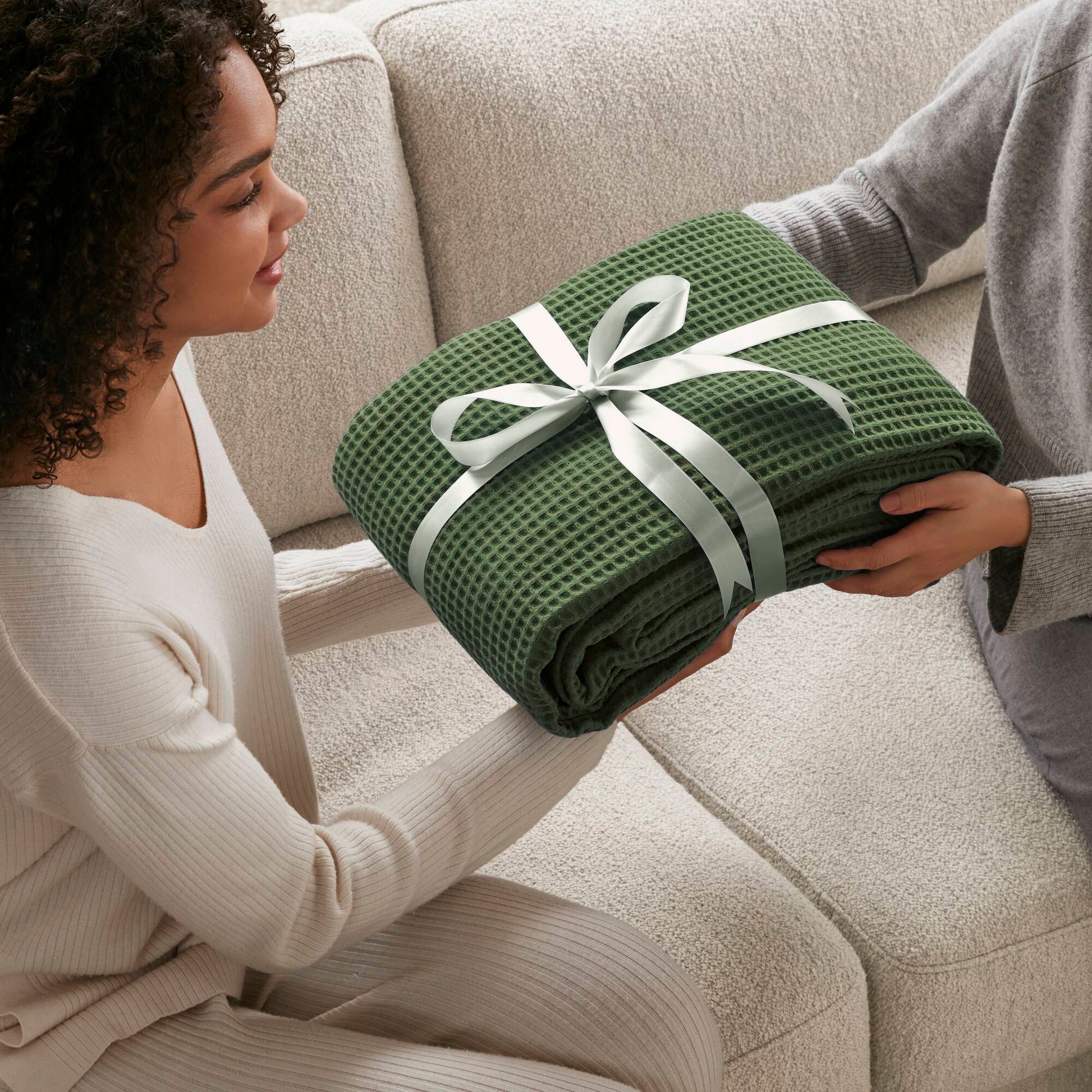 Waffle Weave - King Cotton Blanket - Olive Green