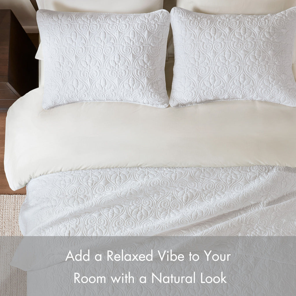 Quebec - Reversible Coverlet Set - White