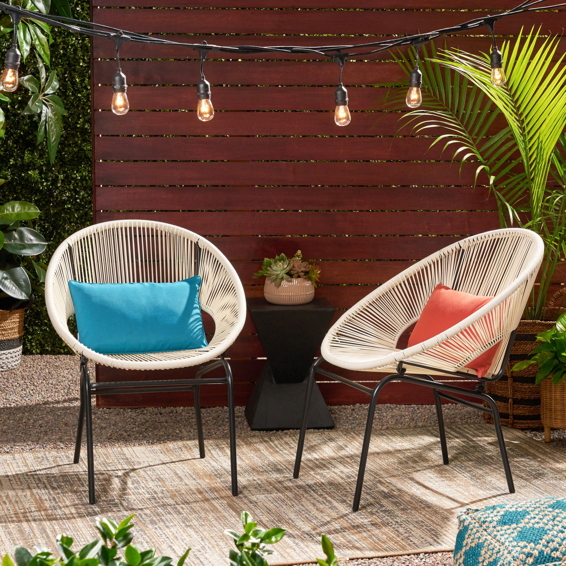 Nusa - Modern Chair Outdoor Seating