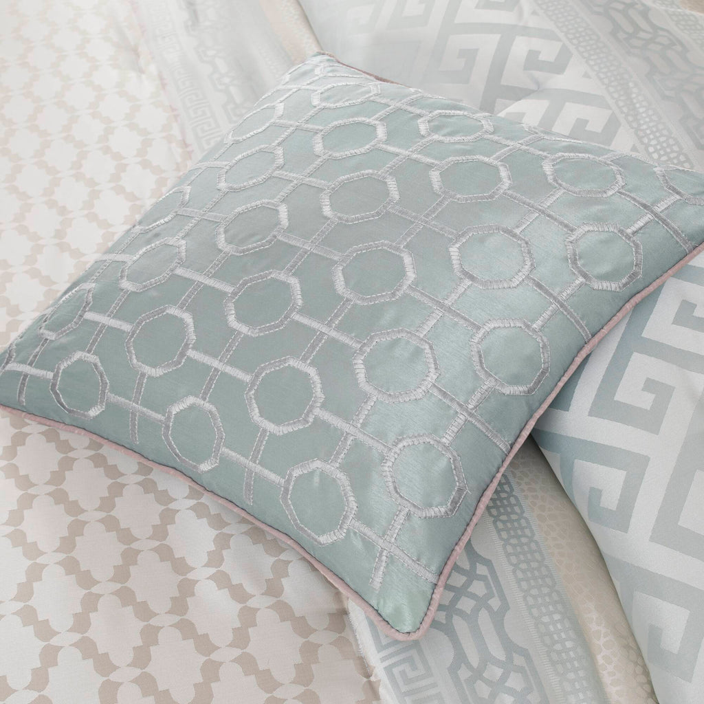 Bennett - Queen Piece Comforter (Set of 7) - Aqua