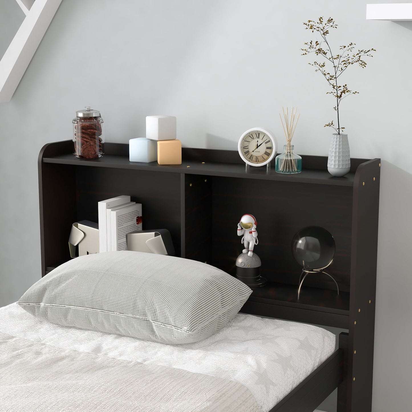 Bed With Twin Trundle, Drawers