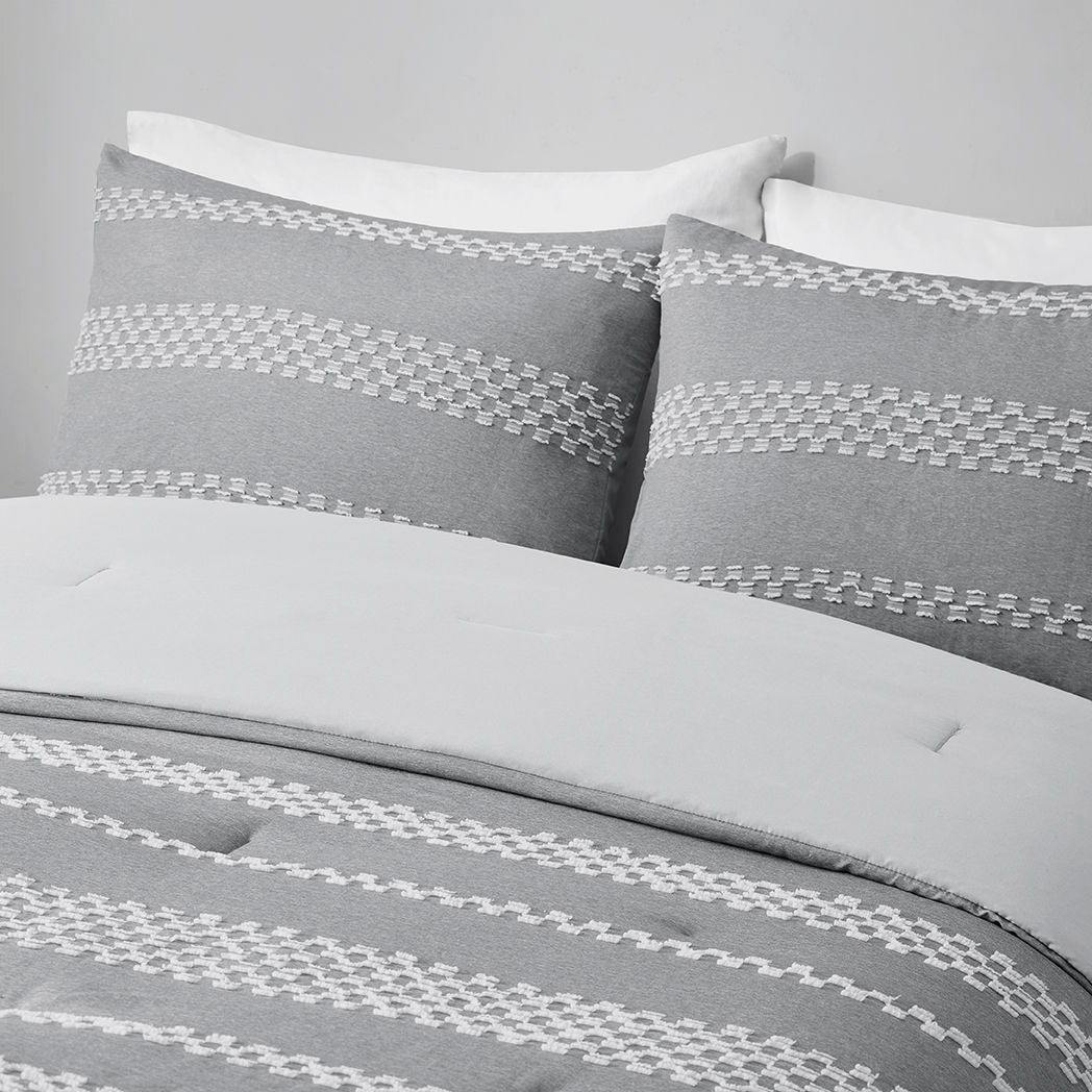 Drew - 5 Piece Full Clipped Jacquard Comforter Set With Throw Pillows - Gray