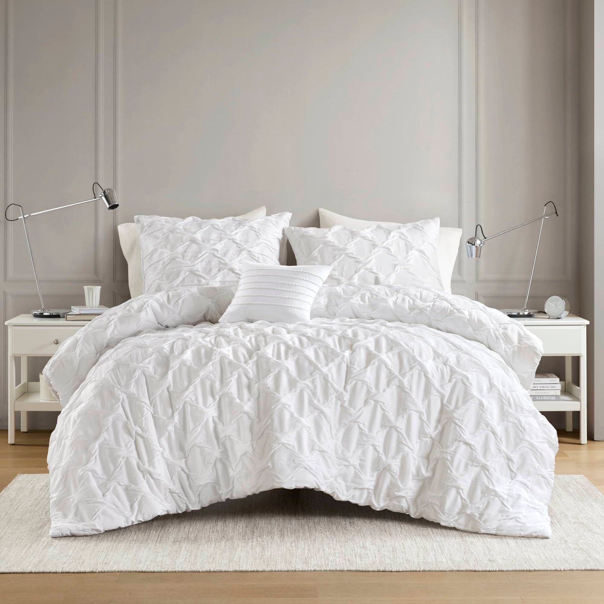 Bailey - King/California King Diamond Pucker Comforter Set - White