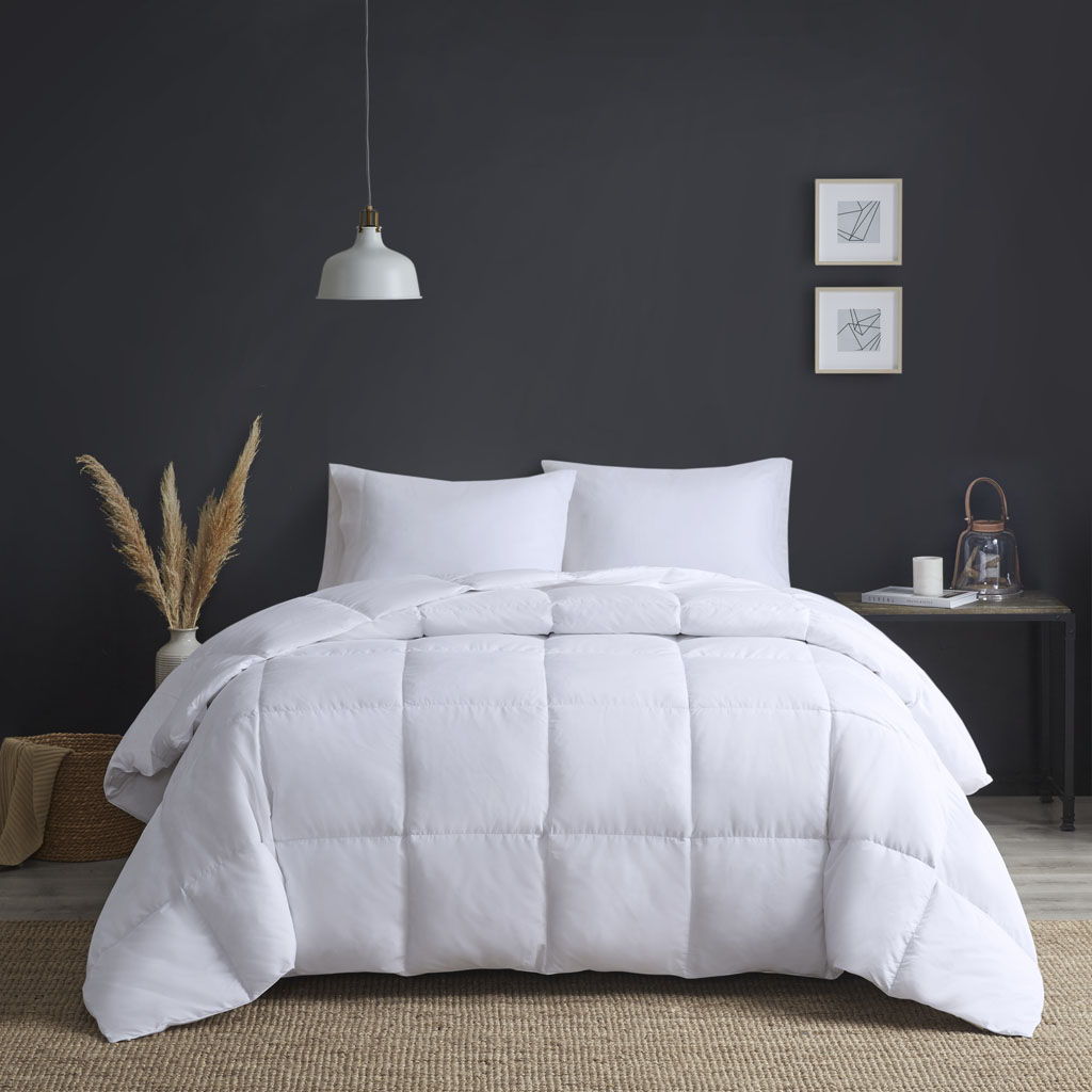 Heavy Warmth - Oversize Full Comforter - White