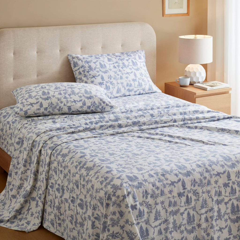 Cozy Cotton Flannel - Queen Printed Sheet Set - Toile Pine Trees