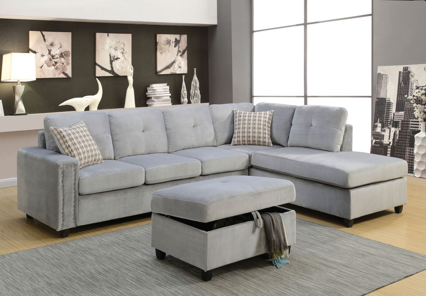 Belville - Sectional Sofa (Reversible w/Pillows)