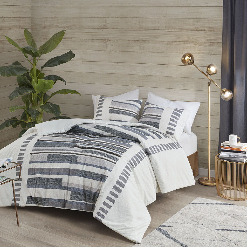 Serena - King 3 Piece Printed Duvet Cover Set With Trims - Navy