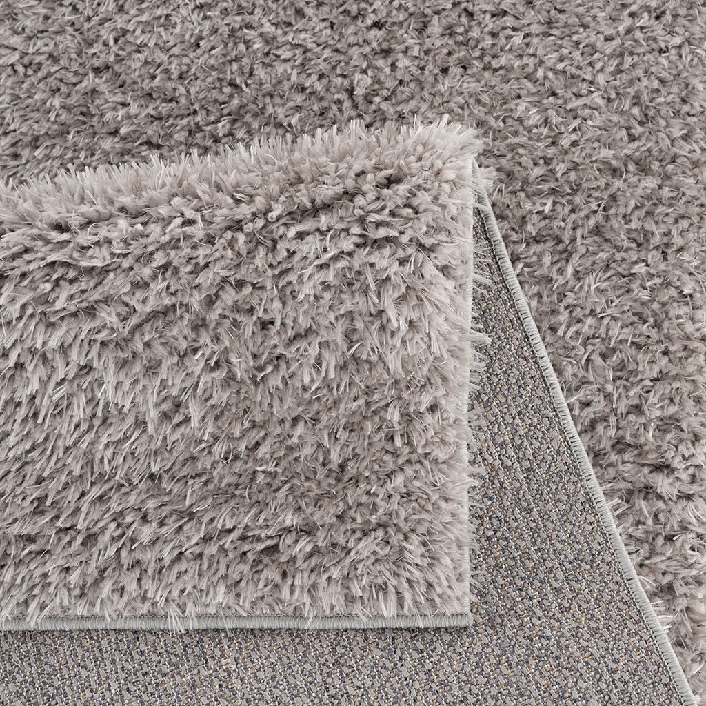Camdyn - 7' X 9' Shag Area Rug - Gray