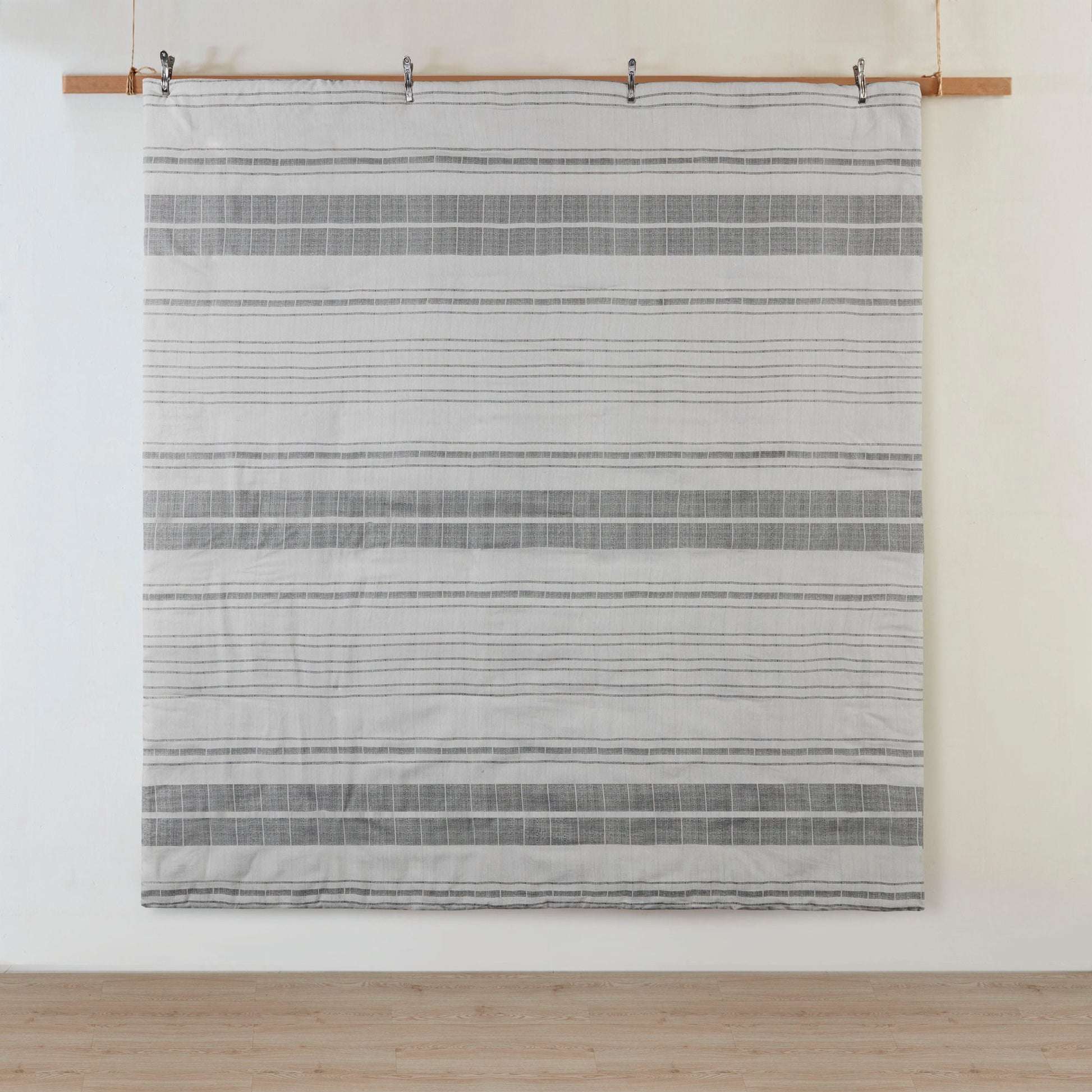 Rhodes - 3 Piece Stripe Duvet Cover Set - Gray