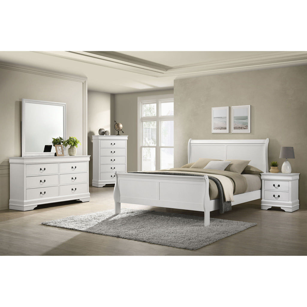 Bedroom Set With Curved Details