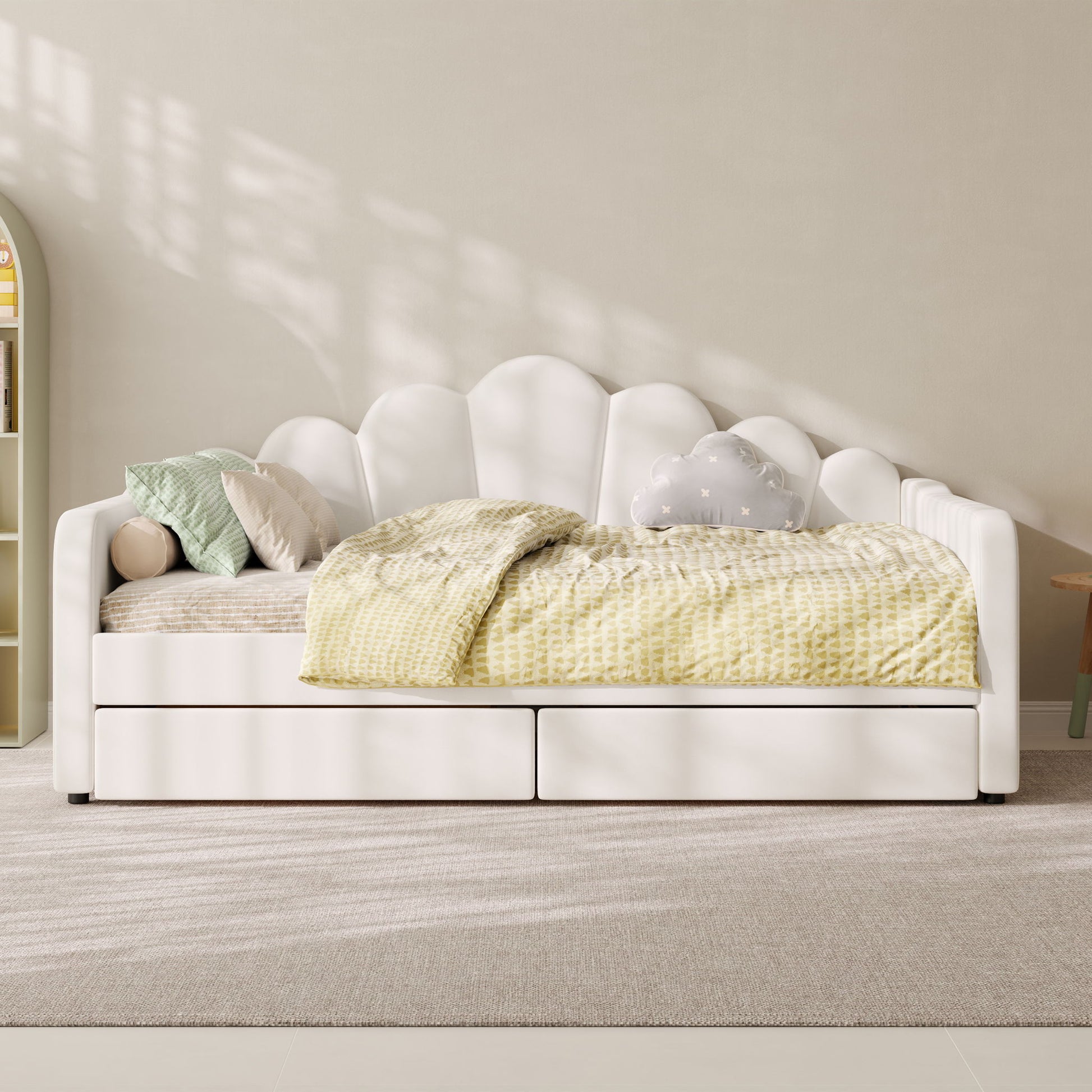Shell Shaped Upholstered Daybed Frame With Slats