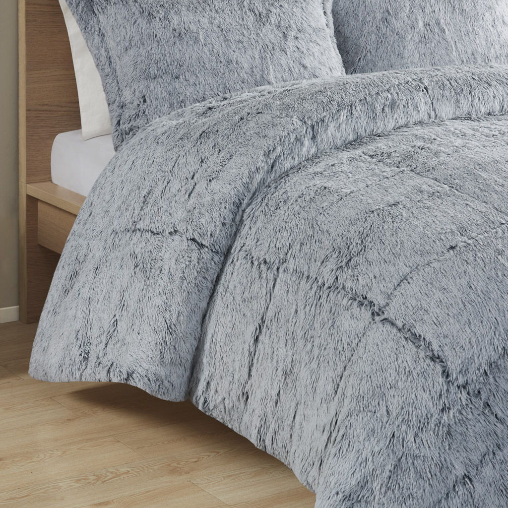 Malea - Shaggy Long Fur King Comforter Mini Set - Black / Light Blue