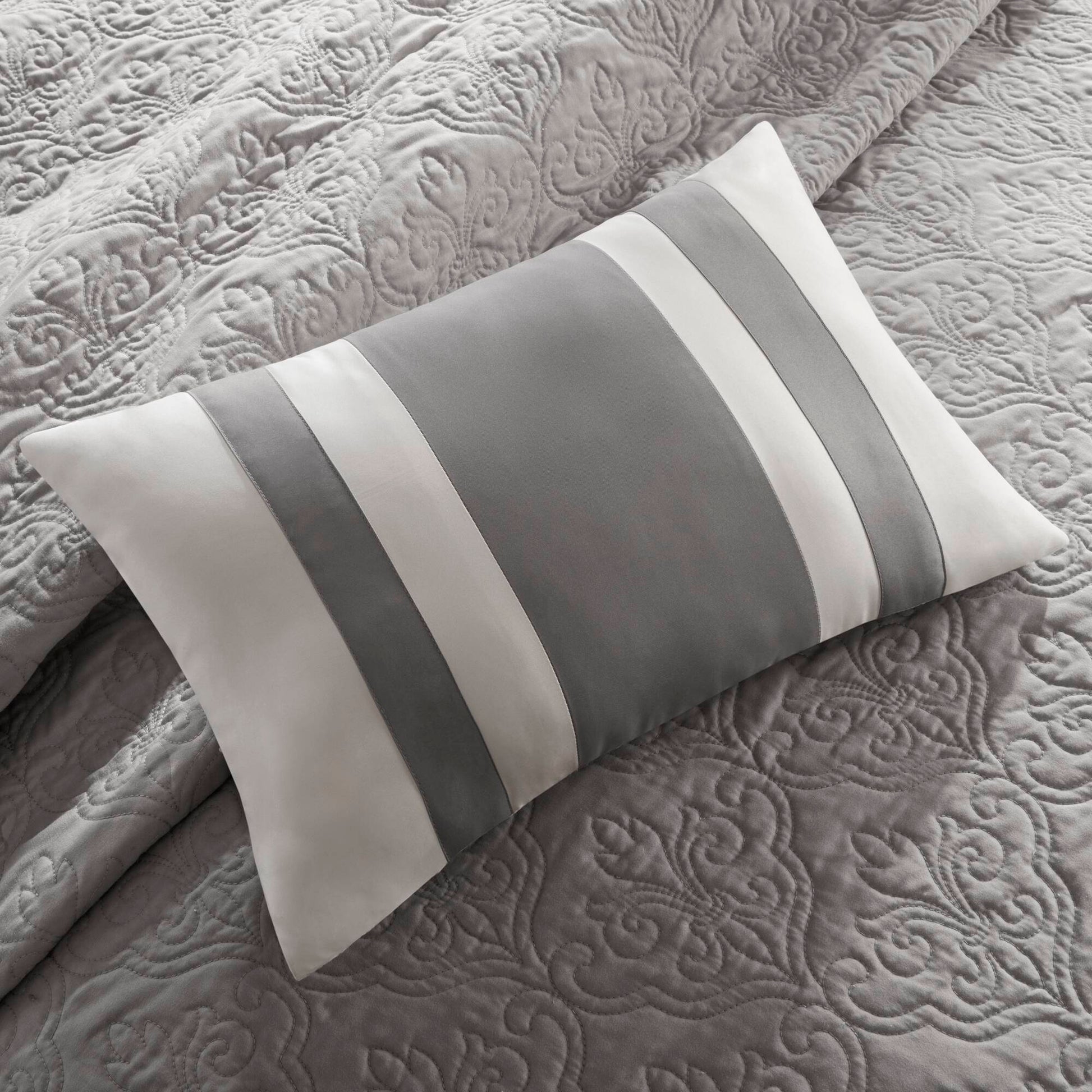 Attingham - 7 Piece Reversible Coverlet Set - Black