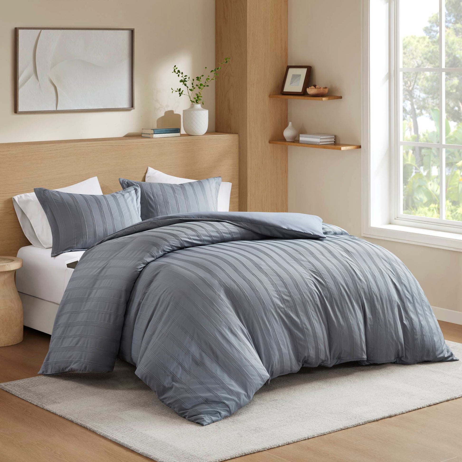 Logan - California King Striped Duvet Set - Blue/Gray