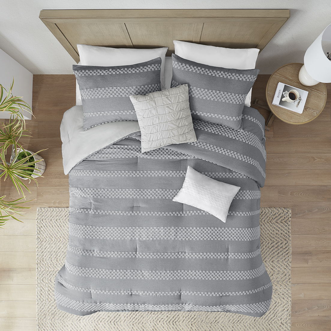 Drew - 5 Piece Full Clipped Jacquard Comforter Set With Throw Pillows - Gray