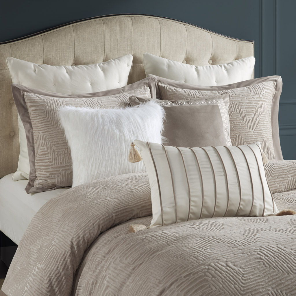 Pescal - Queen Velvet Comforter Set With Euro Shams and Throw Pillows - Beige