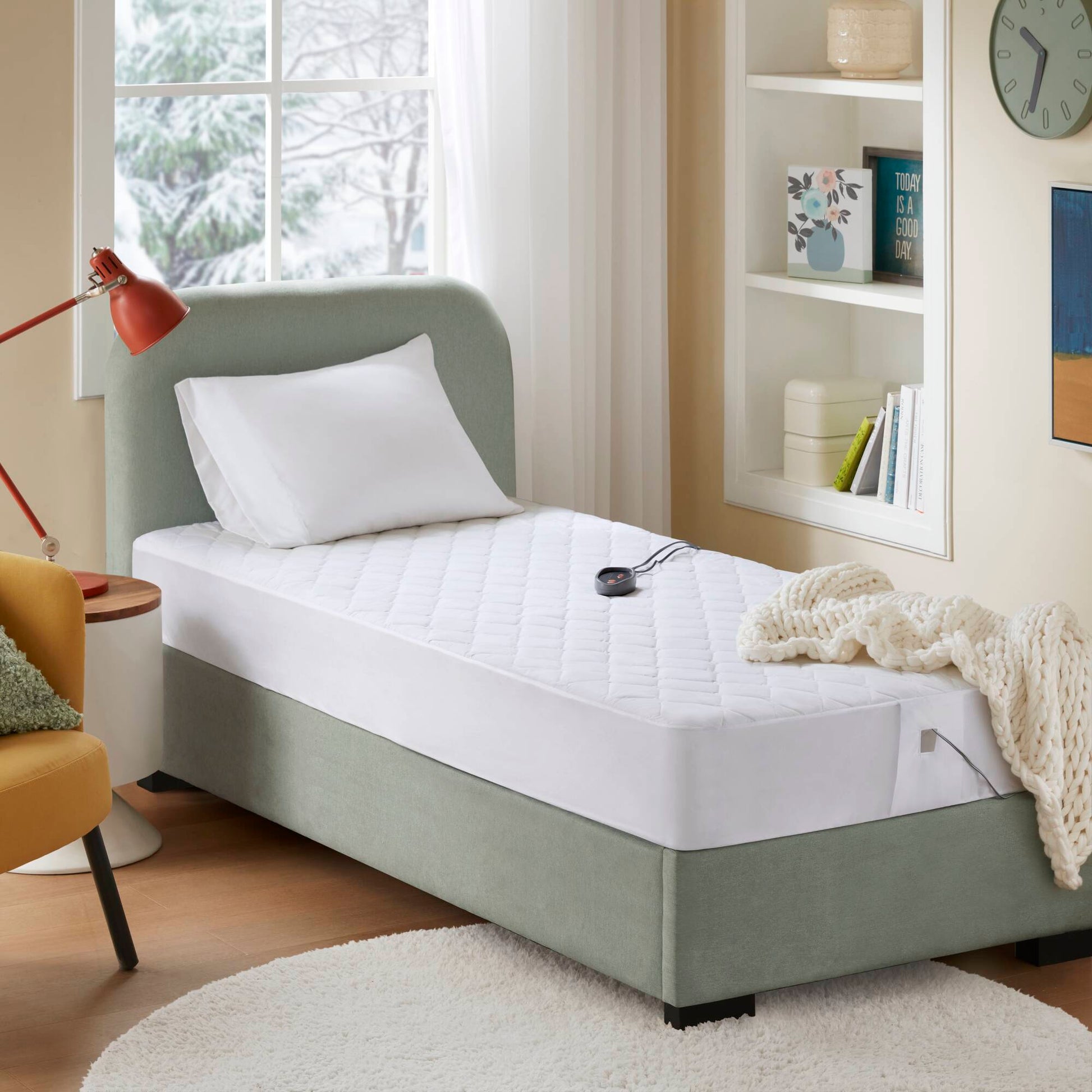 Cotton Blend - Twin Heated Mattress Pad - White