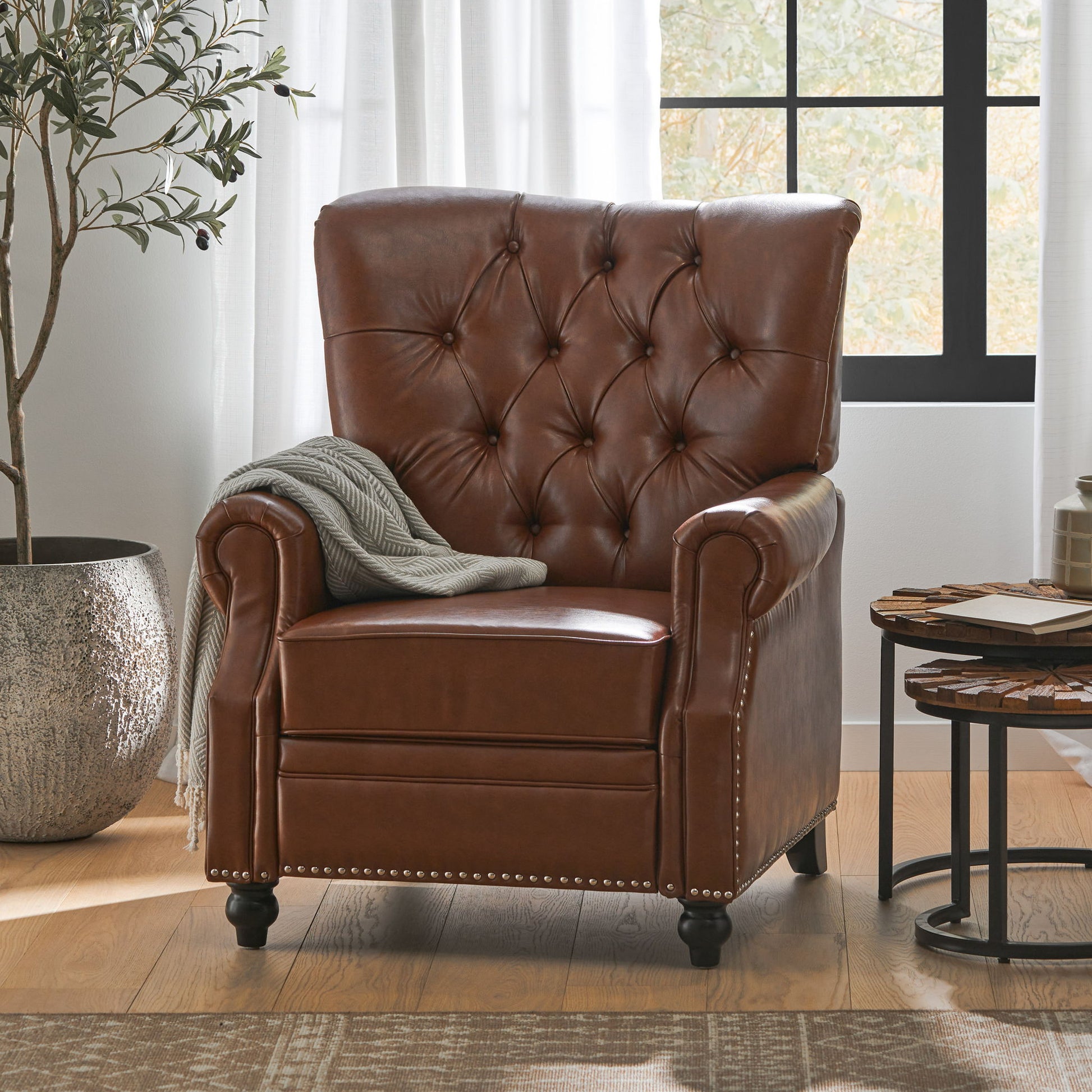 Welch - Contemporary Tufted Pushback Recliner